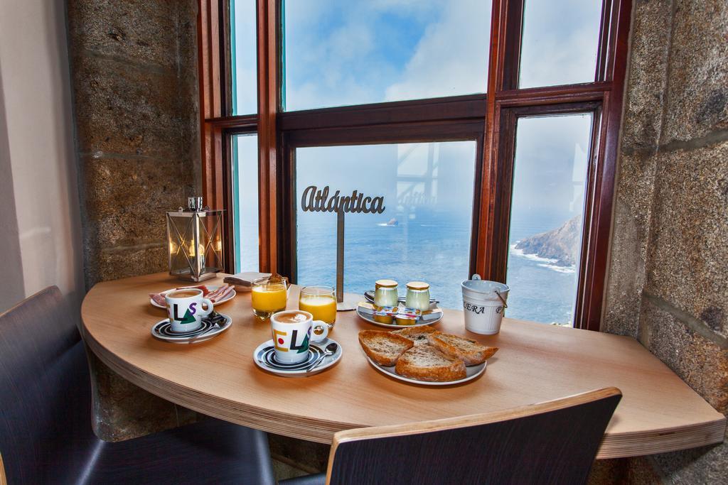 Hotel O Semaforo Финистере Екстериор снимка